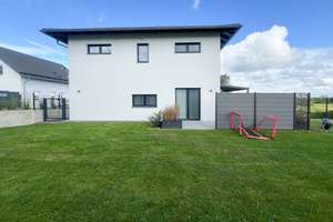 Modernes Einfamilienhaus (KfW-Effizienzhaus 40+) in Morsbach/ Lichtenberg! – Die vollständige Adresse der Immobilie erhältst du vom Anbieter., 51597 Morsbach – Vorschaubild 4