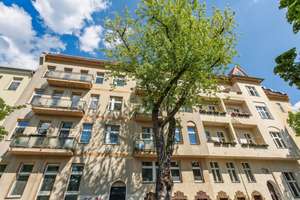 Provisionsfrei – Großes Entwicklungspotenzial – MFH mit ca. 170 qm Ausbaureserve im DG – Die vollständige Adresse der Immobilie erhältst du vom Anbieter., 12051 Neukölln (Ortsteil), Berlin – Vorschaubild 1
