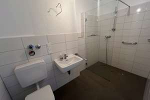 Schöne, renovierte 3-Zimmer-Erdgeschosswohnung mit Balkon! – Zum Piepenkerl 2, 49090 Eversburg, Osnabrück – Vorschaubild 7