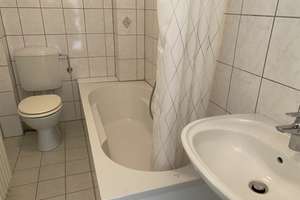 Ideal für Studenten & Pendler (m/w/d). Appartement 34m² mit Küche inkl. EBK und modernem Wannenbad. – Nathrather Straße xx, 42327 Vohwinkel, Wuppertal – Vorschaubild 12