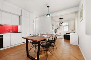 Altbaujuwel mit Garten – urbaner Lifestyle in ruhiger Lage – Die vollständige Adresse der Immobilie erhältst du vom Anbieter., 81371 Sendlinger Feld, München – Vorschaubild 4