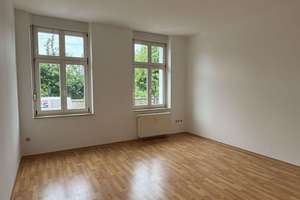 Frisch renovierte 2,5-Raum-Wohnung mit EBK an der Elbe auf dem Werder – Zollstraße 12a, 39114 Werder, Magdeburg – Vorschaubild 1