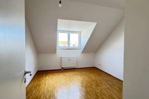 2-Zimmer-Wohnung mit Balkon am Mangfallplatz – Naupliastraße 39, 81547 Neuharlaching, München – Vorschaubild 2
