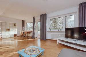 Provisionsfrei:  Attraktive 3,5-Zimmer-Wohnung + separater Einliegerwohnung und Gartenzugang
