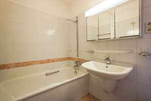 Barrierearme 3-Zimmer-Wohnung in ruhiger und zentraler Lage von Pempelfort - Nähe Dietrich-Karree – 40477 Pempelfort, Düsseldorf – Vorschaubild 9
