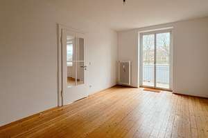 Helle 3-Zimmer-Wohnung mit großem Balkon für Altbau-Liebhaber – Taunusstraße 85, 65183 Nordost, Wiesbaden – Vorschaubild 2