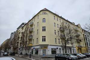 Alleinauftrag!Top-Lage Berlin-Prenzl´berg,vermietete 2 Zimmer-WHG,2. OG,ca.58 qm,Stuck,Dielen,Balkon