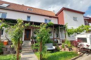 Großes Zweifamilienhaus mit viel Platz – Die vollständige Adresse der Immobilie erhältst du vom Anbieter., 63543 Neuberg – Vorschaubild 2