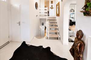 Stilvoll wohnen in Düsseldorf-Unterbach – modernes Familienhaus mit Wintergarten & Wellnessbereich
 – Die vollständige Adresse der Immobilie erhältst du vom Anbieter., 40627 Unterbach, Düsseldorf – Vorschaubild 3