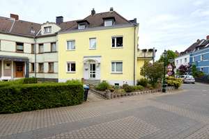 Gemütliche Dachgeschosswohnung in herrlich ruhiger und grünen Umgebung – Die vollständige Adresse der Immobilie erhältst du vom Anbieter., 40591 Wersten, Düsseldorf – Vorschaubild 2