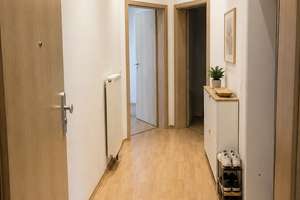 Helle 3-Zimmer-Altbauwohnung | 82 m² | 3 m Decken | Einbauküche | Garten – Schillerstraße 48, 76135 Weststadt, Karlsruhe – Vorschaubild 6