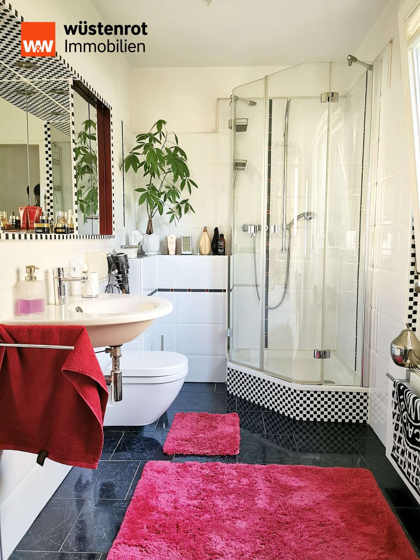 Immobilie in Bergisch Gladbach - ***Anlageobjekt! Außergewöhnliche 4-Zimmer-Wohnung mit lebenslangem Wohnrecht in Refrath!*** - Bild 0