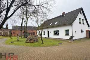 Vierseitenhof -  Falkenhagen in der Uckermark mit der Option auf zusätzlichen 5,6 Hektar. – Uckermark (Kreis) – Vorschaubild 4