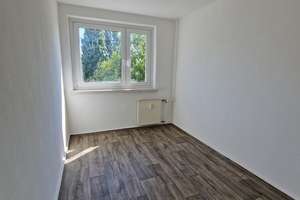 Zu vermieten - großer Balkon und offene Küche - die ersten zwei Kaltmieten übernehmen wir* – 39120 Leipziger Straße, Magdeburg – Vorschaubild 3
