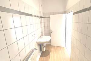 Renovierte 2,5-Zimmer-Wohnung mit Küche u. Wintergarten in Frohnhausen – Kuglerstrasse 31, 45144 Frohnhausen, Essen – Vorschaubild 20