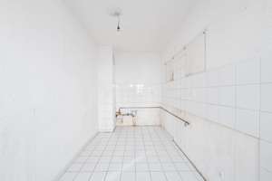 Helle 2-Zimmer-Wohnung mit Balkon, Aufzug & Tiefgarage – gepflegtes Wohnhaus – Stettiner Straße 13, 13357 Gesundbrunnen, Berlin – Vorschaubild 10
