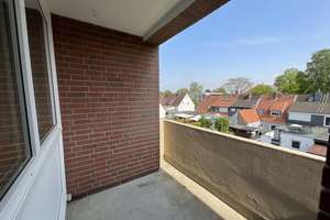 Helle 3 Zimmer Wohnung mit Südbalkon in Bremerhaven-Surheide – Carsten-Lücken-Straße 137, 27574 Surheide, Bremerhaven – Vorschaubild 3