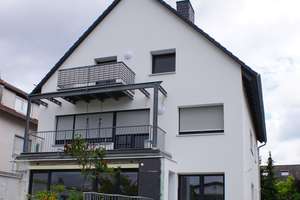 Energetisch sanierte 2,5-Zimmer Dachgeschosswohnung in Dreieich - Sprendlingen