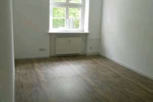 Ankommen. Wohlfühlen. Zuhause sein. Großzügiges Zimmer in Marburg-Zentrum. – Frankfurter Str. 8-10, 35037 Marburg, Marburg – Vorschaubild 4