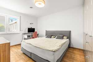 Property thumbnail 11