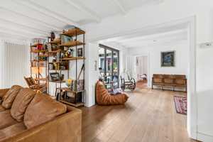 Einfamilienhaus mit 165 m² Wohnfläche plus 140 m² gedämmtem Dachgeschoss als Bonus – Hamburg – Vorschaubild 1
