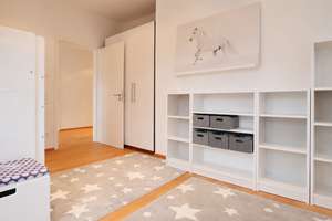 Stilvolle 4-Zimmer-Wohnung mit zwei Balkonen in familienfreundlicher Lage – Die vollständige Adresse der Immobilie erhältst du vom Anbieter., 40470 Mörsenbroich, Düsseldorf – Vorschaubild 18