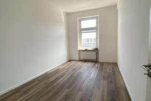 Sanierte 4-Zimmer-Wohnung im Herzen Wuppertals – Die vollständige Adresse der Immobilie erhältst du vom Anbieter., 42119 Elberfeld, Wuppertal – Vorschaubild 3