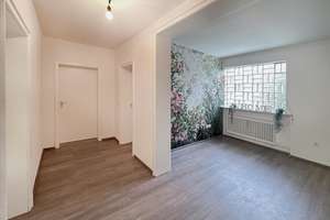 Zweifamilienhaus mit großem Garten
in Leithe – Die vollständige Adresse der Immobilie erhältst du vom Anbieter., 44866 Leithe, Bochum – Vorschaubild 6