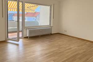 Toprenovierte, großzügig geschnittene, helle 4-Zi.- Whg. mit zwei Balkonen, Provisionsfrei! – Die vollständige Adresse der Immobilie erhältst du vom Anbieter., 80689 St. Ulrich, München – Vorschaubild 9