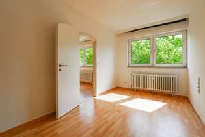 Kaiserswerth: Traumhafte 4-Zimmer-Maisonettewohnung mit 2 Bädern, Terrasse und Garage! – Die vollständige Adresse der Immobilie erhältst du vom Anbieter., 40489 Kaiserswerth, Düsseldorf – Vorschaubild 11