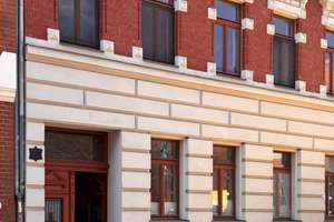 Stilvolle 5-Zimmer‑Wohnung in denkmalgeschütztem Ensemble
in Leipzig-Lindenau mit Balkon – Die vollständige Adresse der Immobilie erhältst du vom Anbieter., 4177 Altlindenau, Leipzig – Vorschaubild 2