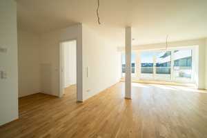 Lichtdurchflutetes 2,5 ZI - Penthouse mit großer Dachterrasse nach Süden – Dr.-Gessler-Straße 2, 93051 Regensburg – Vorschaubild 5