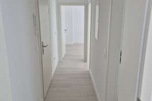 Freundliche Hausgemeinschaft sucht Mieter*in für kleine Wohnung, KDB, 1. Etage – Trooststraße 6, 42107 Elberfeld, Wuppertal – Vorschaubild 8