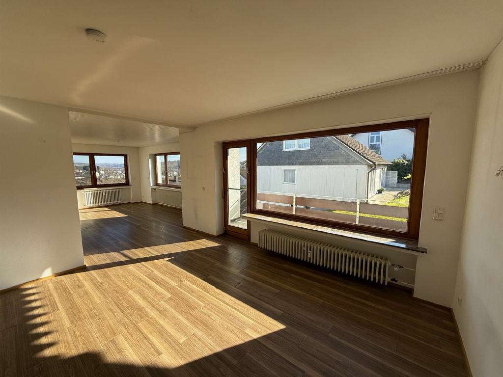 Immobilie in Wiehl - Zweifamilienhaus in zentraler Lage von Wiehl - Bild 3