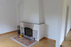 Schöne Doppelhaushälfte mit sechs Zimmern in Bremen, voll unterkellert, Neu Schwachhausen – Auguste-Kirchhoff-Straße 10, 28213 Neu-Schwachhausen, Bremen – Vorschaubild 6