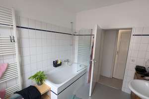 Alltagstaugliche 2-Zimmer-Wohnung in Aachen – Thomashofstraße 31, 52070 Jülicher Straße, Aachen – Vorschaubild 3