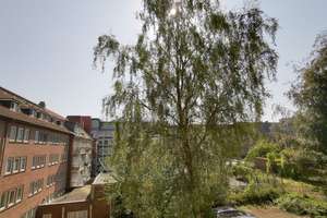 Helles 2-Zimmer-Apartment mit Ausblick ins Grüne, separate Küche + Einbauküche, Tageslichtbad – Muhliusstraße 85, 24103 Exerzierplatz, Kiel – Vorschaubild 11