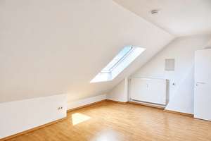 Charmante 2-Zimmer-Wohnung mit Dachterrasse in bester Lage – Einumer Straße 95, 31135 Oststadt / Stadtfeld, Hildesheim – Vorschaubild 5