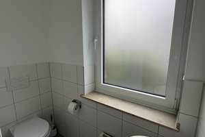 Doppelhaushälfte mit kleinem Garten in Düsseldorf-Lohausen – Bredelaerstraße 75, 40474 Lohausen, Düsseldorf – Vorschaubild 8