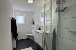 Gepflegtes, großzügiges Reihenmittelhaus mit Nebengebäuden, Garten & Garage in Hückelhoven-Hilfarth – Die vollständige Adresse der Immobilie erhältst du vom Anbieter., 41836 Hückelhoven – Vorschaubild 27