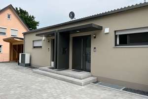 Doppelhaushälfte mit 4,5 Zimmern, Carport u. Aussenstellplatz in Rottenburg a.d. Laaber – Die vollständige Adresse der Immobilie erhältst du vom Anbieter., 84056 Rottenburg an der Laaber – Vorschaubild 1