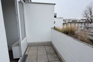 Charmantes 1-Zimmer  Apartment mit Dachterrasse in Milbertshofen – Ostermayrstraße 3-5, 80807 Milbertshofen, München – Vorschaubild 12