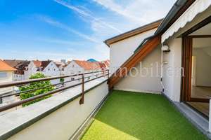 Mitten in Reutlingen: Gepflegte Maisonette auf zwei Ebenen mit Loggia, Aufzug und Tiefgarage! – Die vollständige Adresse der Immobilie erhältst du vom Anbieter., 72762 Reutlingen-Mitte, Reutlingen – Vorschaubild 8