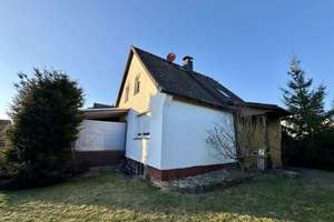 Nettes freistehendes Einfamilienhaus in Randlage von Celle – Die vollständige Adresse der Immobilie erhältst du vom Anbieter., 29229 Celle – Vorschaubild 2