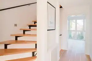 Modernes und neuwertiges Reiheneckhaus ***SAUNA**GARAGE**GARTEN*** – Stuttgart – Vorschaubild 8