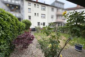 Flexibel nutzbares Dreifamilienhaus mit 3 freien Wohnungen in Mannheim-Sandhofen