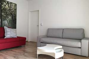 Renovated, modern, fully furnished, 2 rooms + eat-in fitted kitchen, bathtube, balcony – Bilker Allee 53, 40219 Unterbilk, Düsseldorf – Vorschaubild 9