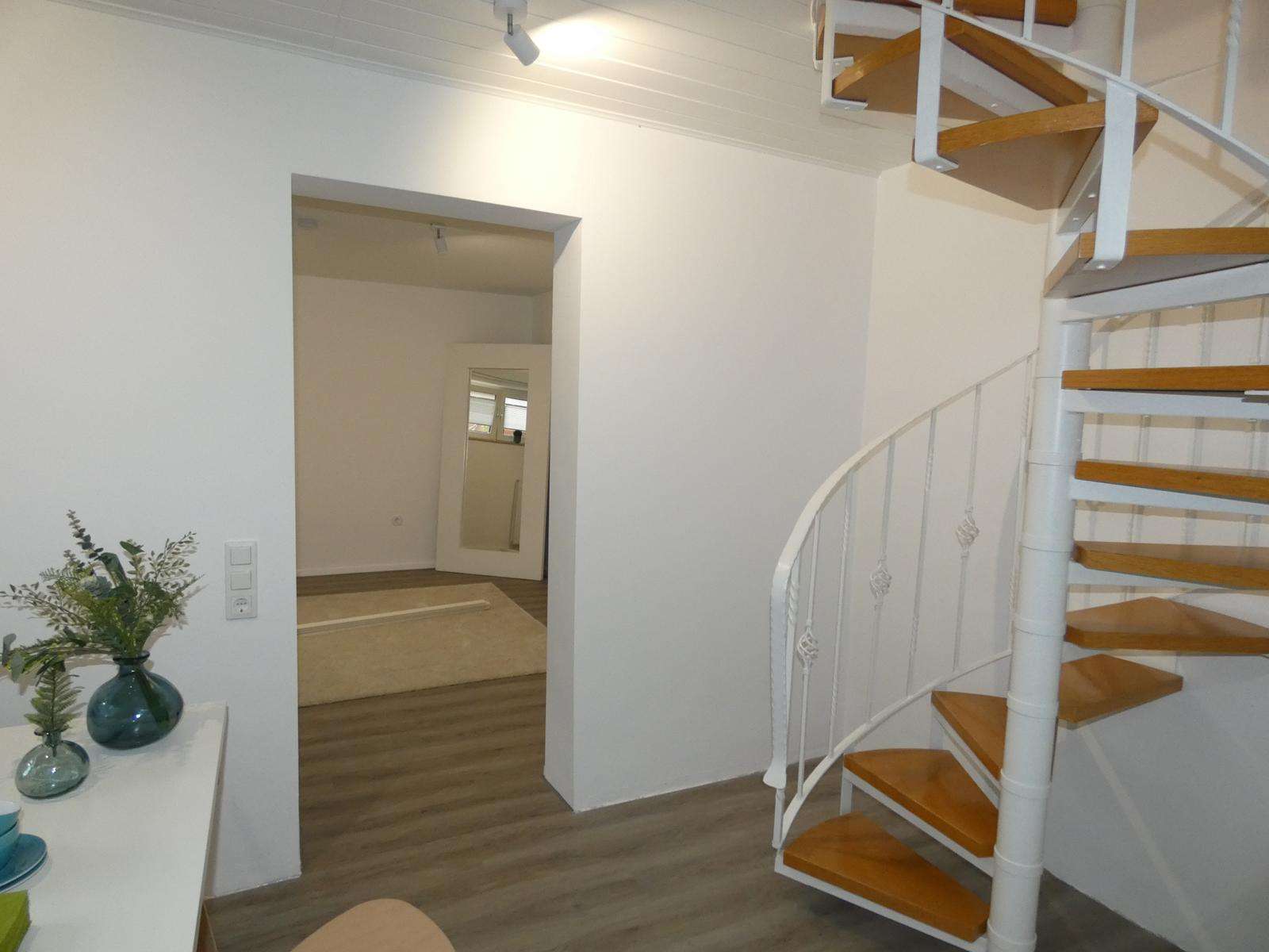 Immobilie in Kamp-Lintfort - Wohn / Geschäftshaus  mit zusätzlicher Einliegerwohnung - Bild 2