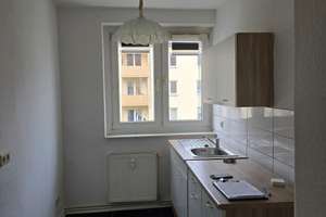 Kleine 3-Zimmer-Wohnung mit Eibauküche in Kalbe (Milde)