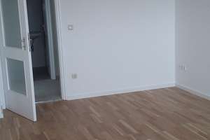 Appartement direkt neben Parkanlage – Knappertsbuschstr. 39, 81927 Englschalking, München – Vorschaubild 2